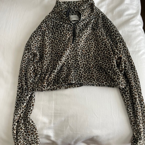 Urban outfitters quarter zip jacket - Picture 2 of 3